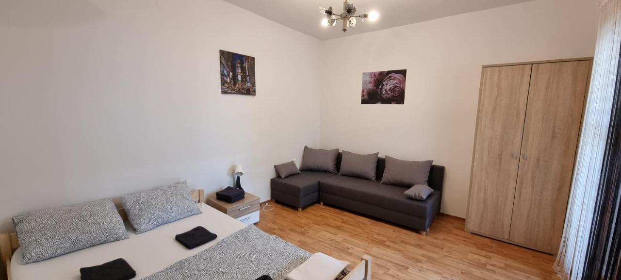 Umago Inn المظهر الخارجي الصورة